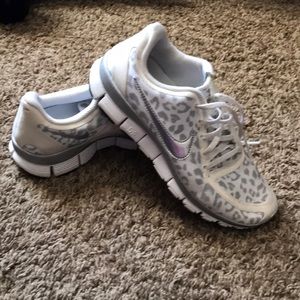 Leopard Nike free 5.0